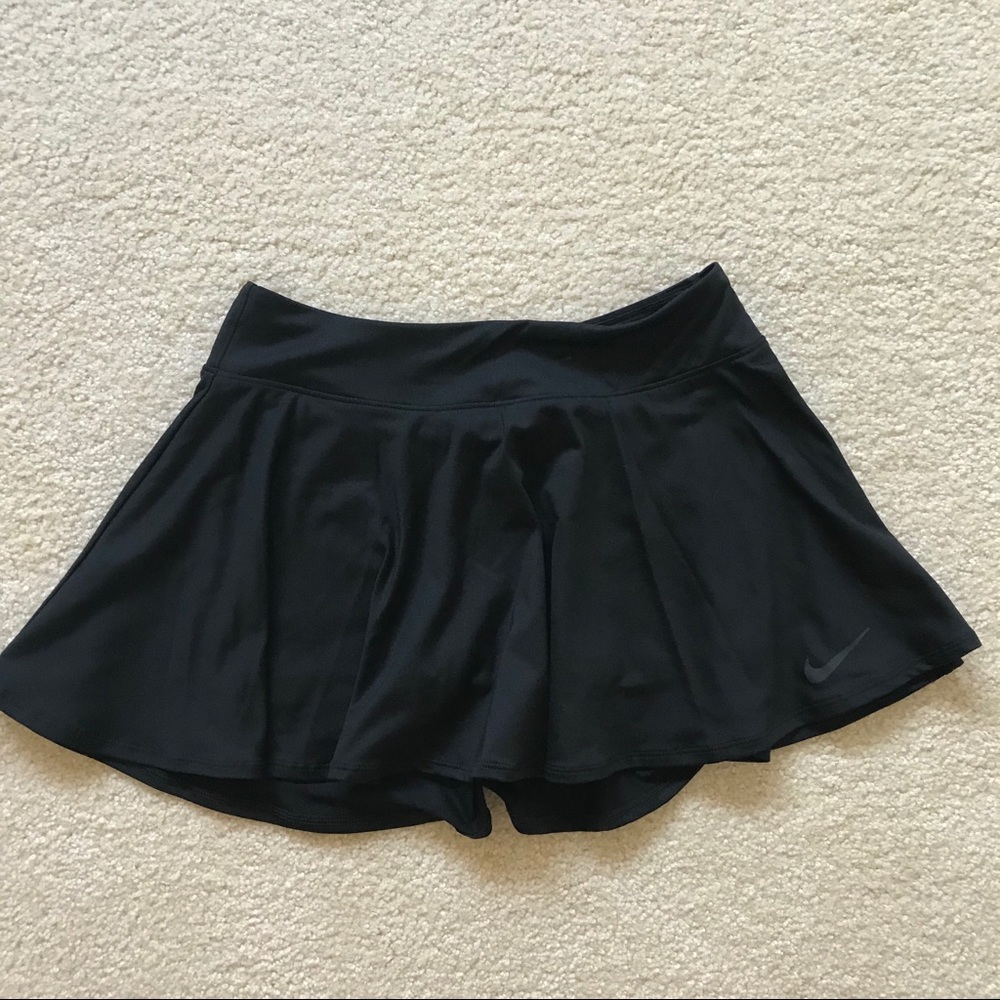 NWOT Nike Black Tennis Skirt